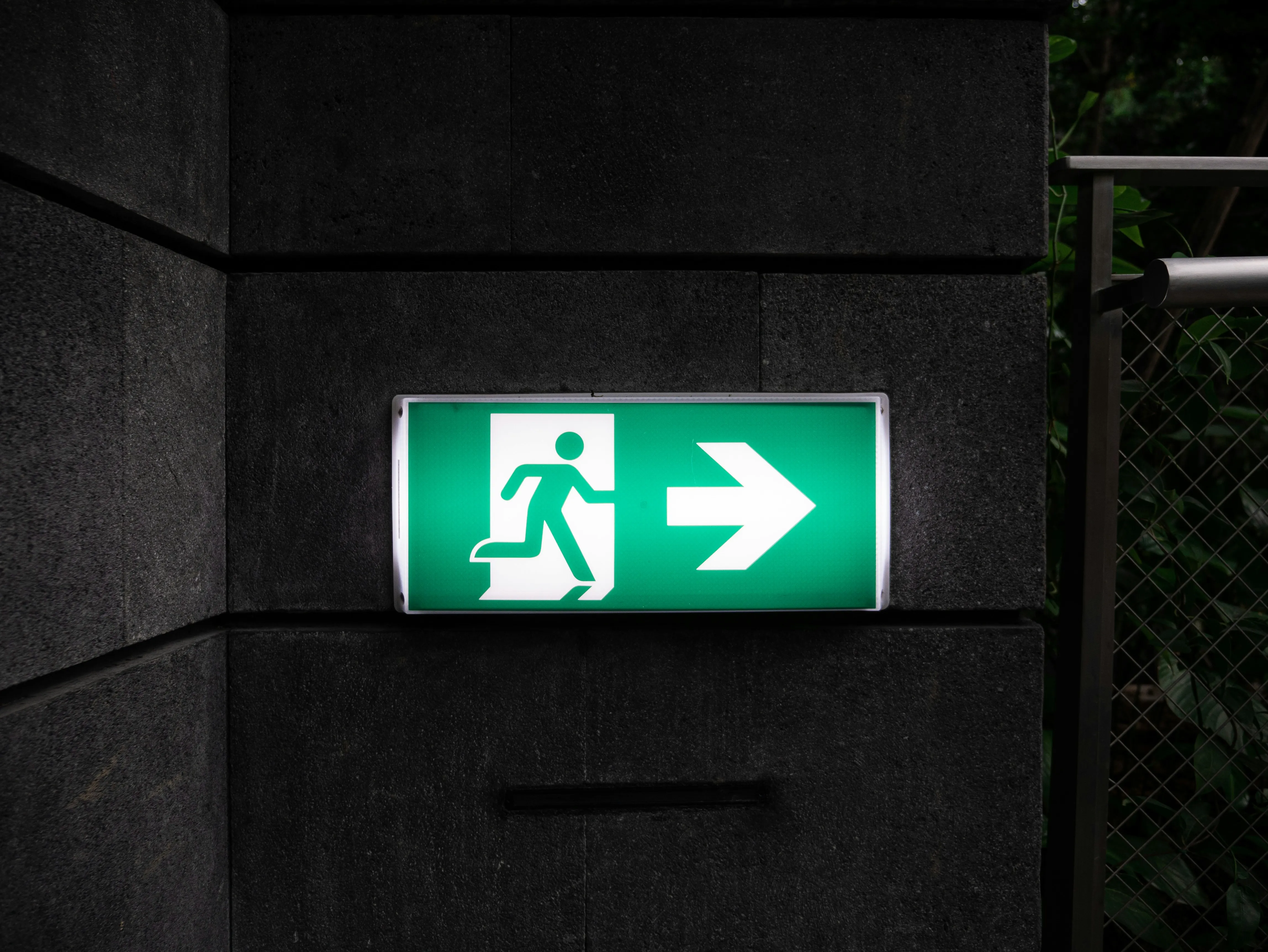 LED EMERGENCY EXIT